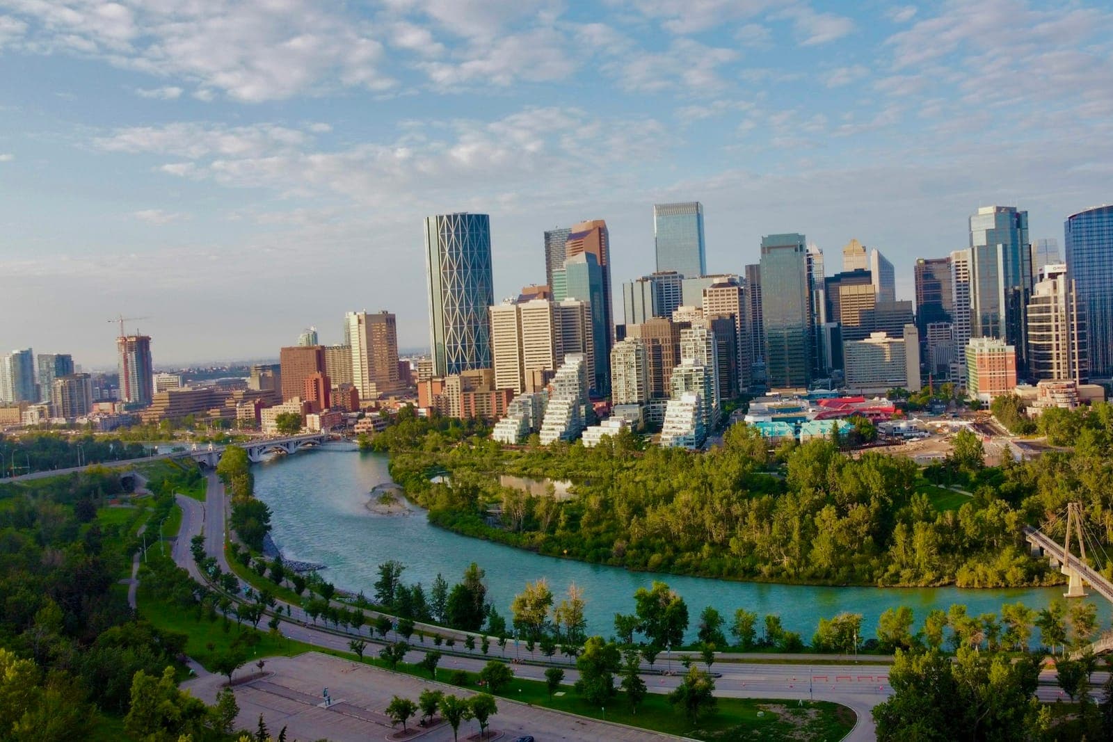 Alberta PNP Guide 2026: AAIP Streams, Express Entry, and Eligibility